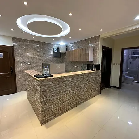 إقامة سعيدة للشقق المخدومة Tabuk Extérieur photo
