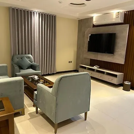 إقامة سعيدة للشقق المخدومة Tabuk Extérieur photo